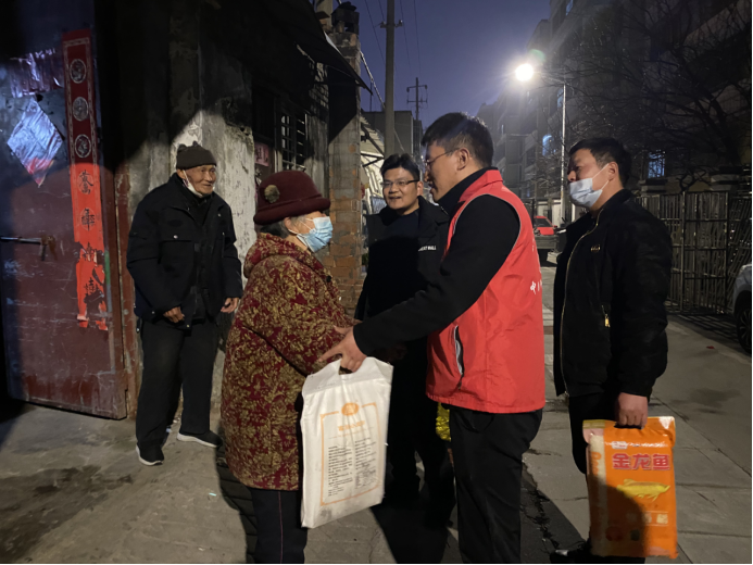 服务群众零距离，爱心民生共发展——向阳南社区博爱家园723.png
