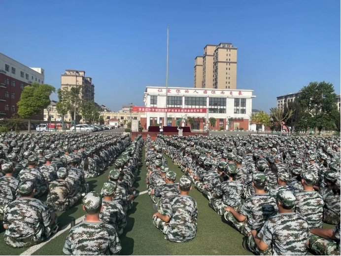 “救在身边·校园守护”--应急救护培训走进杨屯中学388.png