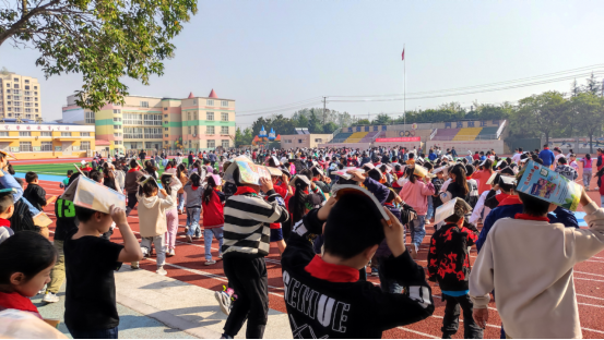 防灾减灾  守护生命‖铜山新区实验小学开展防震减灾安全疏散演练活动525.png
