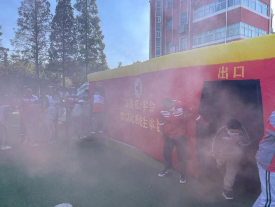 预防为主 生命至上_——沛县大屯矿区第一小学举行消防安全应急疏散演练526.png