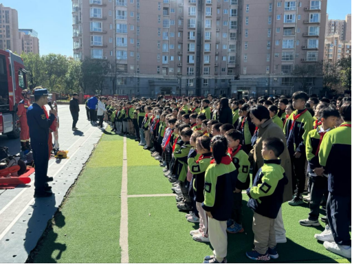 安全守护 “救”在身边——徐州市人才家园小学消防培训红十字主题活动422.png